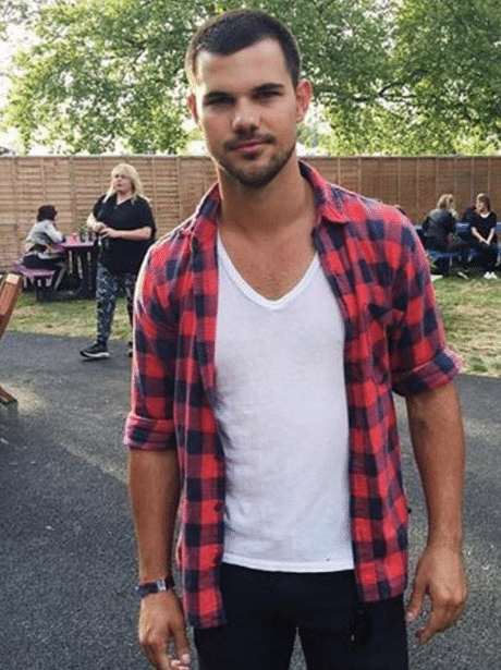 celeb taylor lautner in plain shirt looking hot