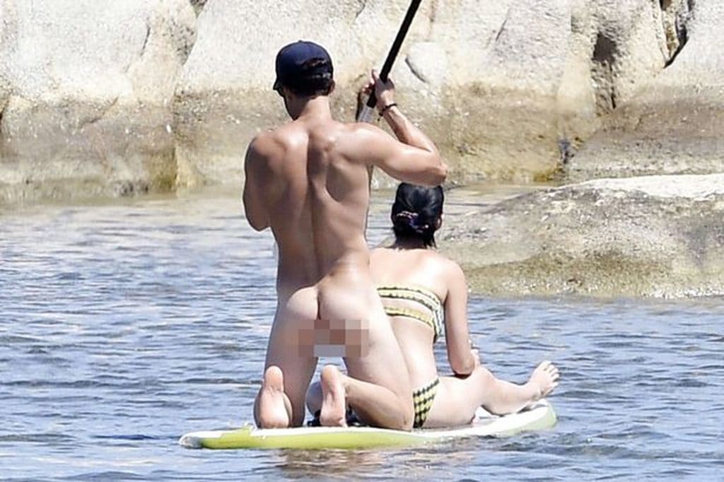 Orlando Bloom naked with Katy Perry (censored)