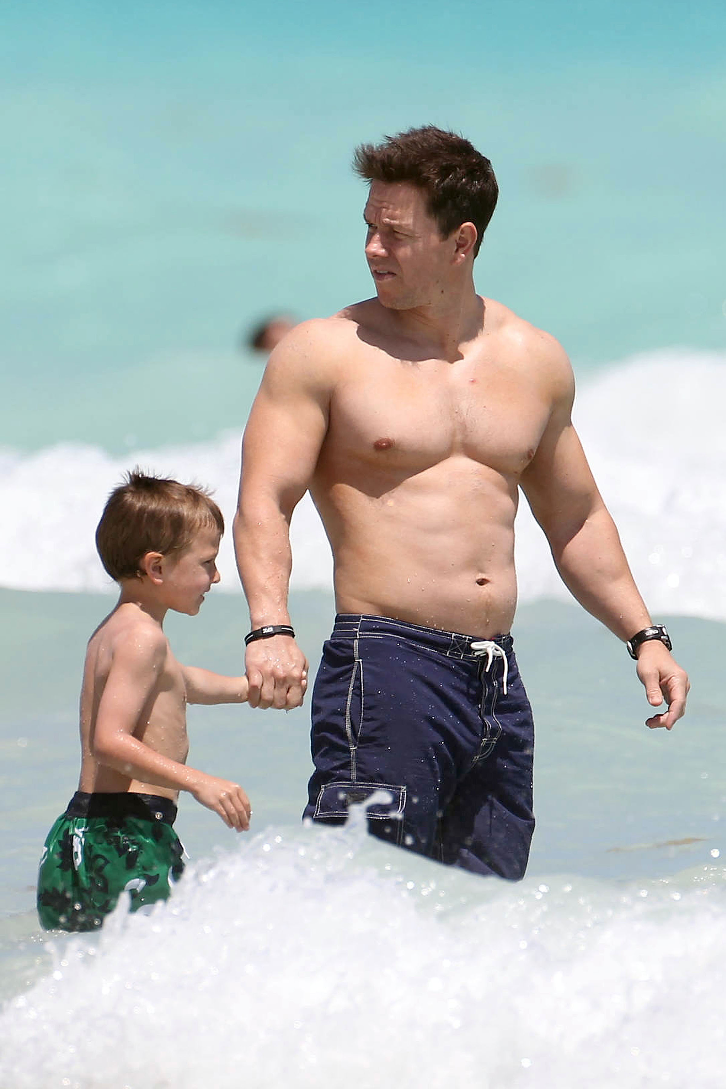 Bam Mark Wahlberg With No Shirt Naked Penis Bulge