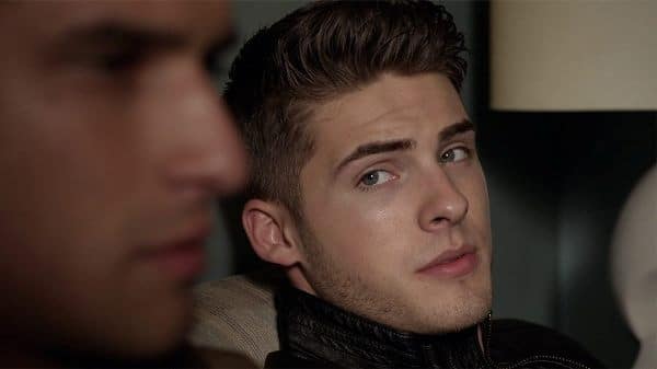 delicious actor cody christian playing theo raeken and looking fucking hot