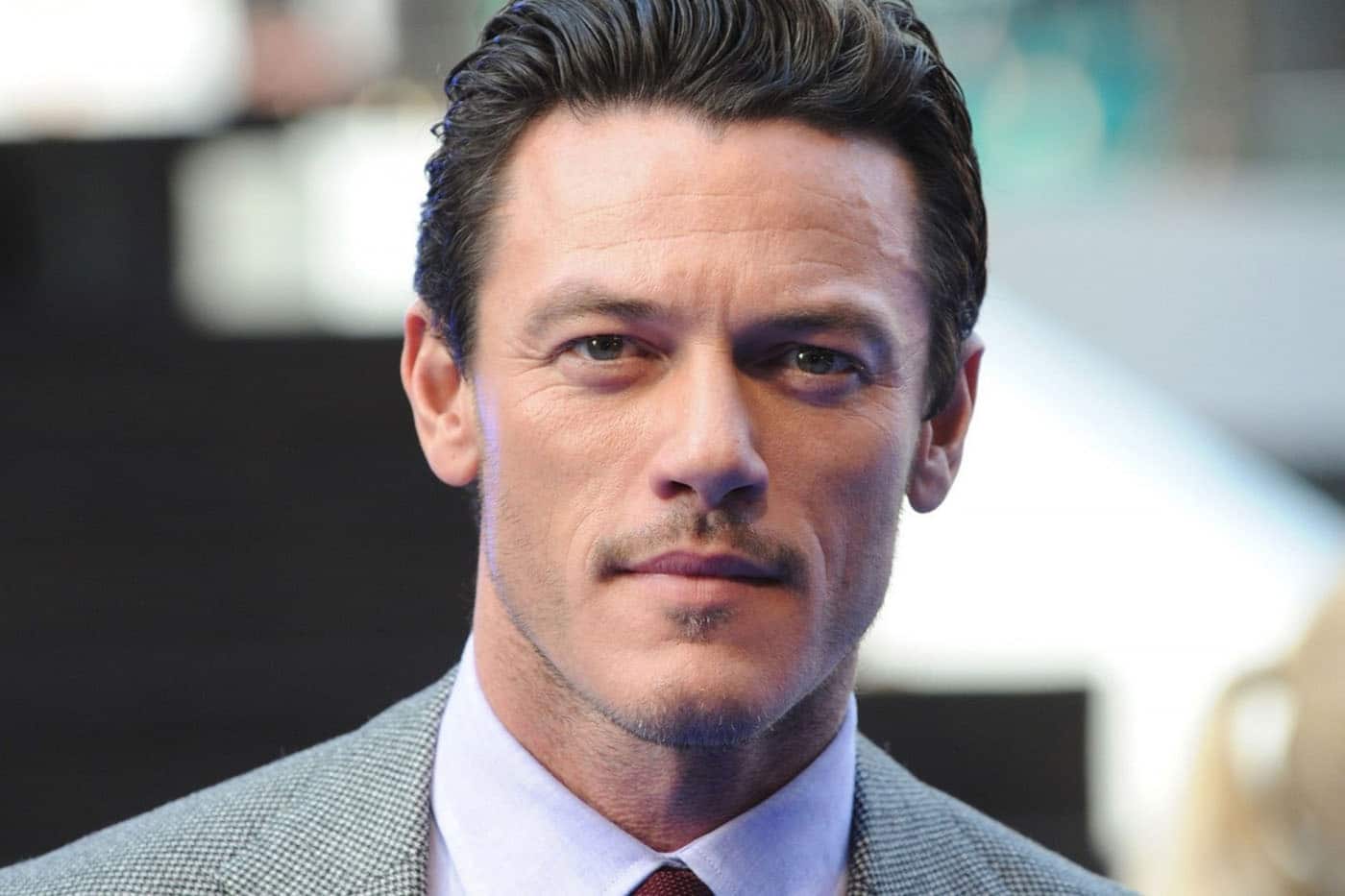 Luke Evans dracula untold