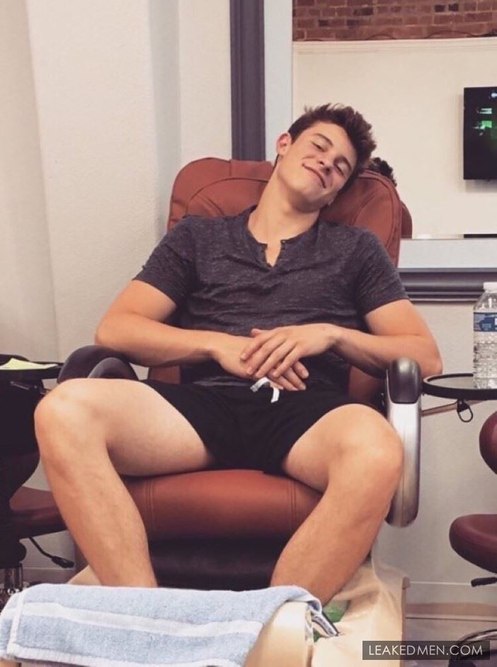Shawn Mendes sexy nude picture