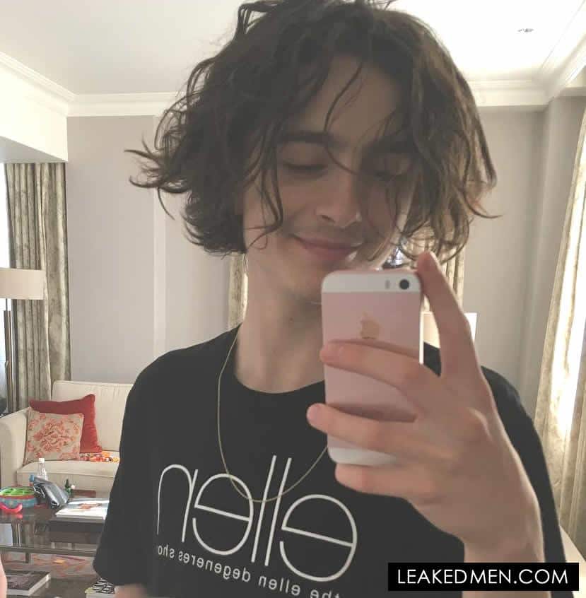 Timothee Chalamet hot selfie