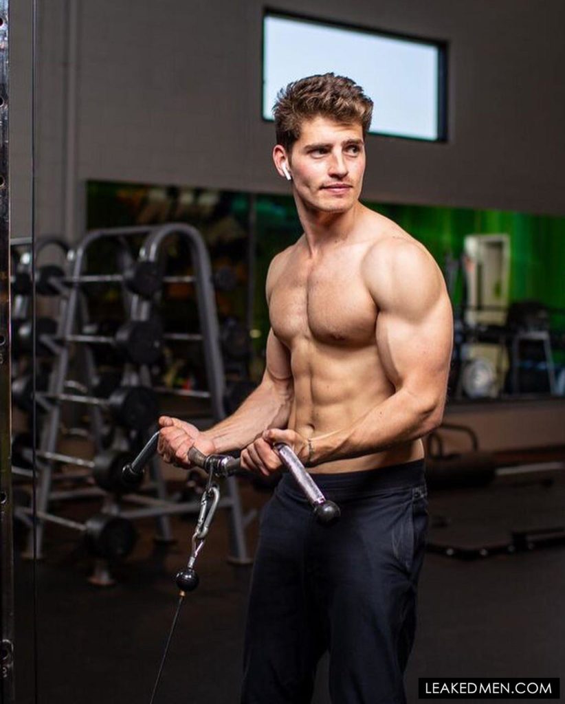 Gregg Sulkin shirtless hot body